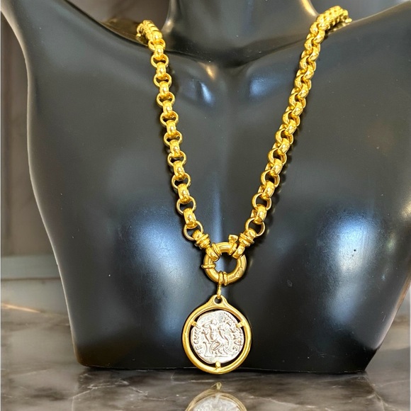 ***SOLD***Vintage 14k Yellow Gold 6mm Rolo Link Roman Coin Pendant Necklace! - Picture 7 of 16